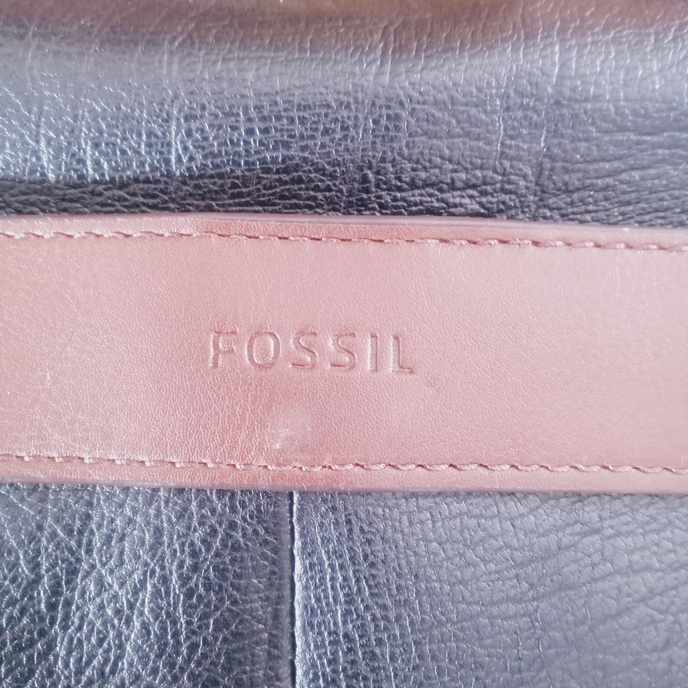Fossil Black Leather Briefcase/Laptop bag/Work bag. Unisex. - Picture 9 of 11